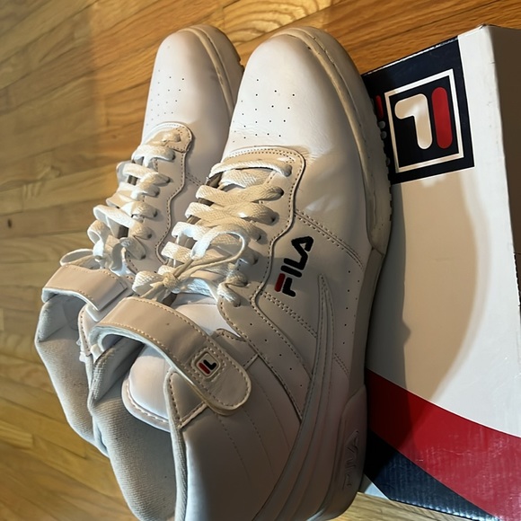 FILA shoes - Picture 3 of 3